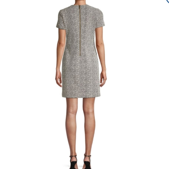 Calvin Klein Tweed dress with short sleeves - Picture 2 of 5